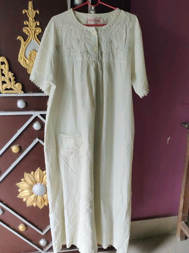 Beautiful white design night suit 😍😍☑️