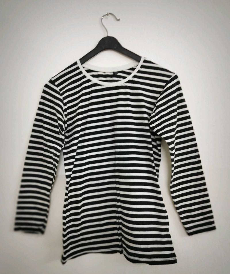Striped Long Sleeve Top