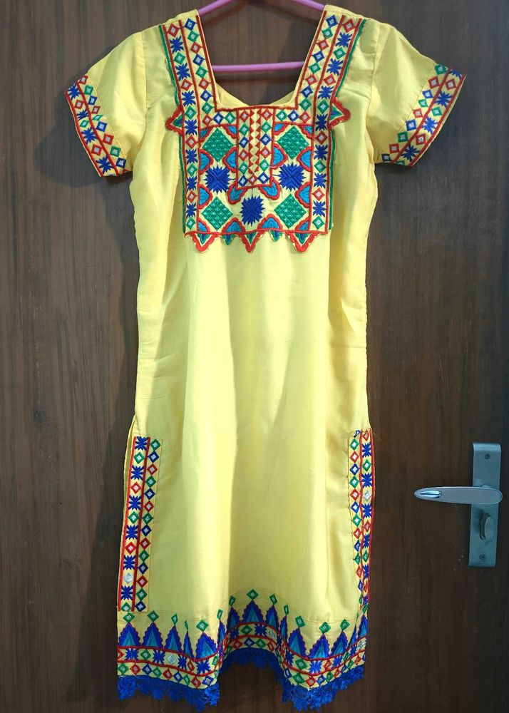 Embroidered Yellow Kurta
