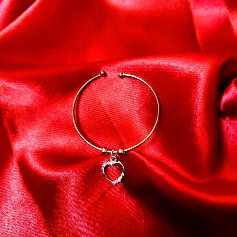 Heart Charm Bangle Bracelet Rose gold