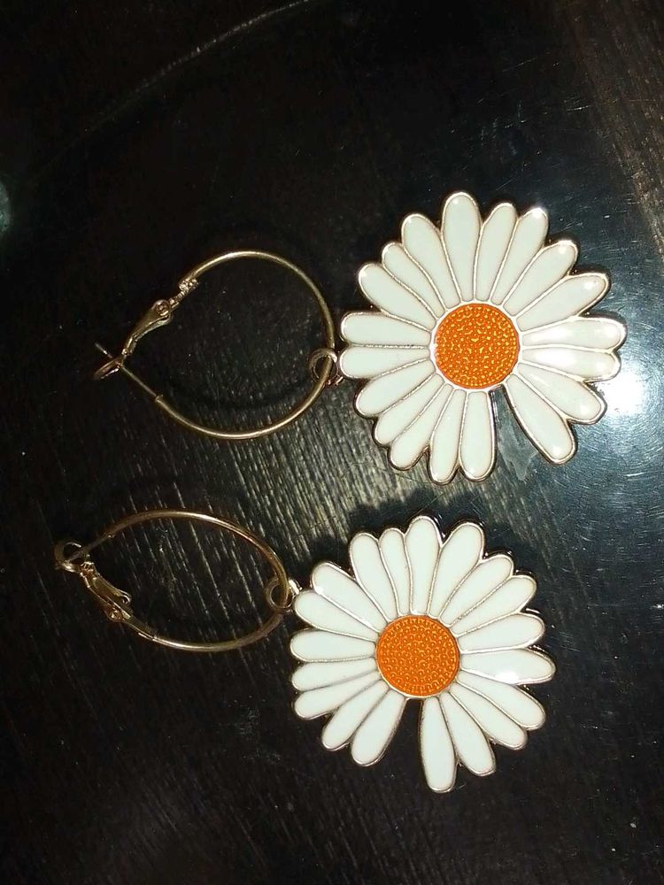 Pinterest White Sunflower Earings