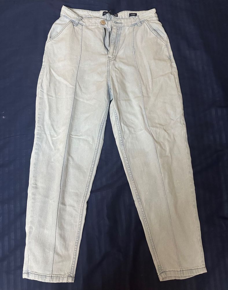 Light Wash Denim Jeans