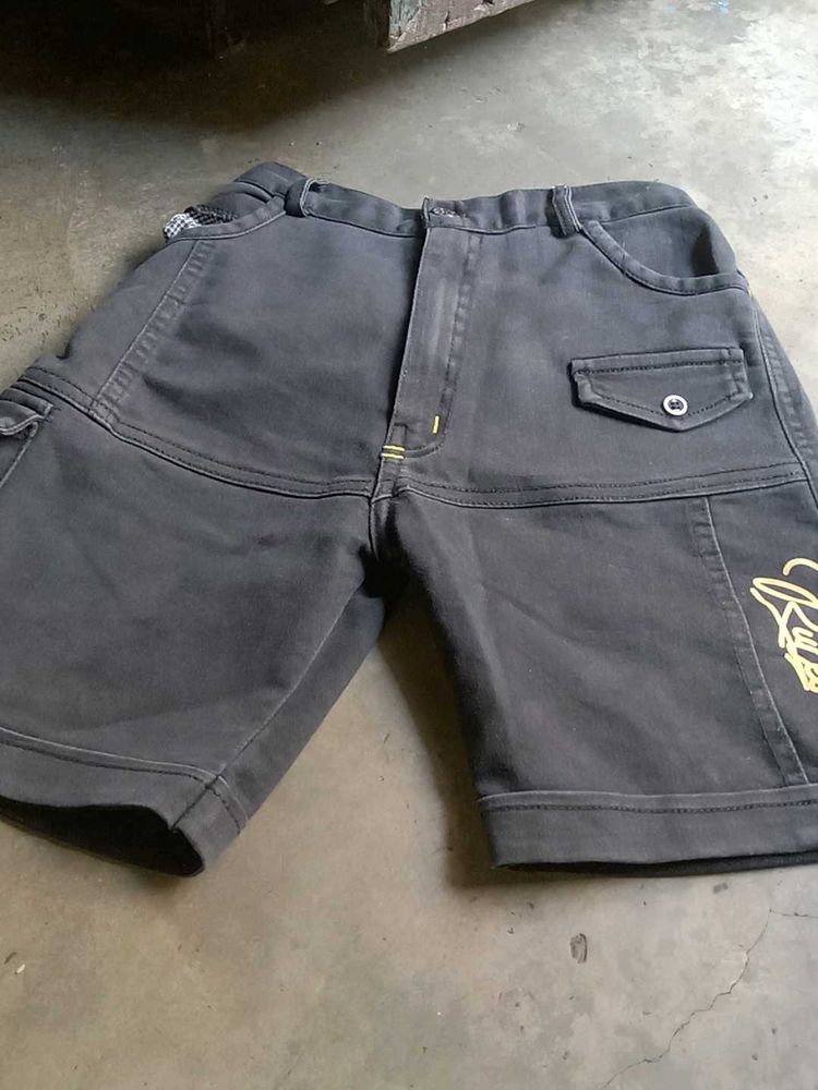 Men&#39;s Casual Grey Shorts