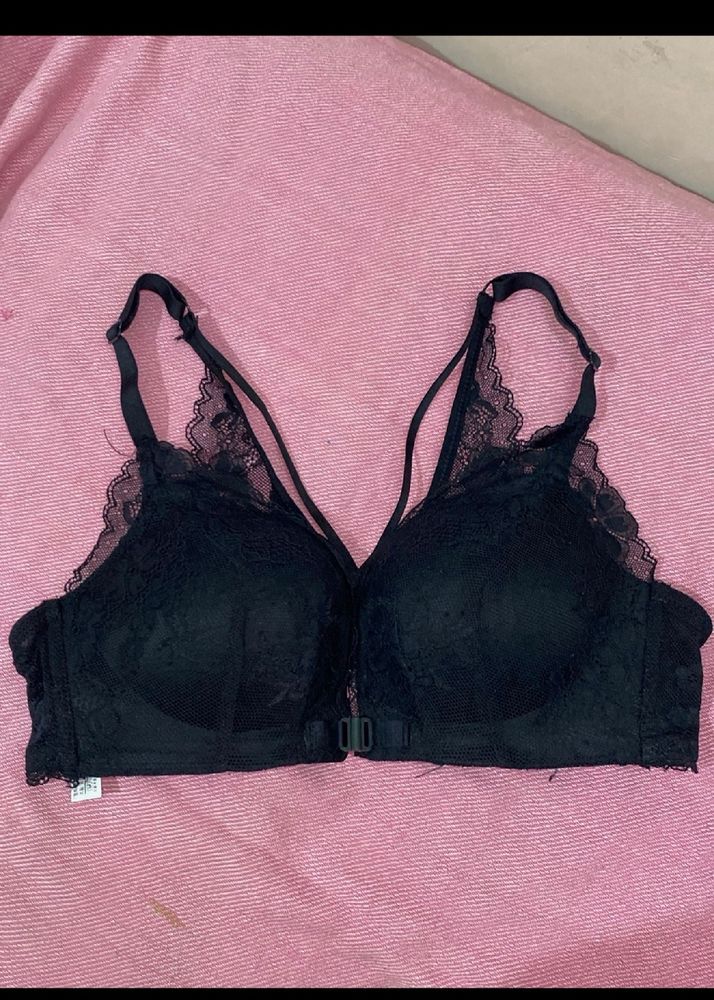 Sale‼️Black,blue  Bra 🖤Combo