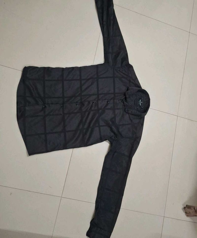 Stylish Black Patterned Shirt