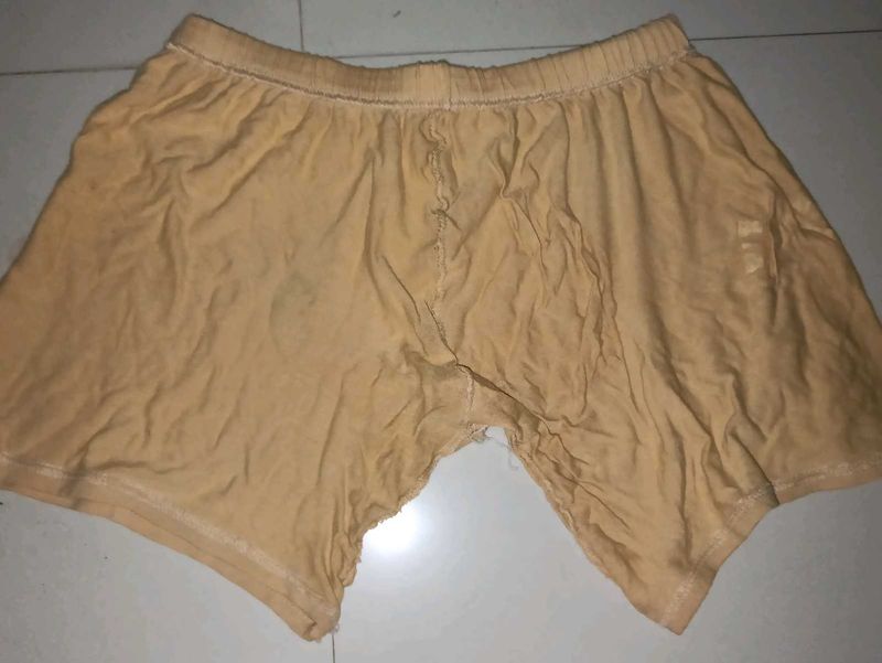 Worn Leggings