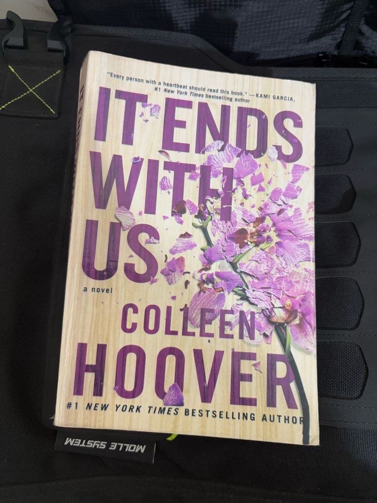 It Ends With Us Book By Colleens Hoover