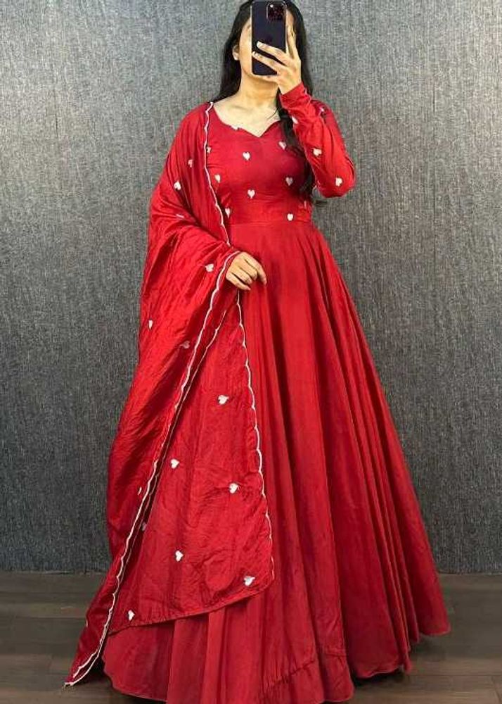 COTTON SILK GOWN