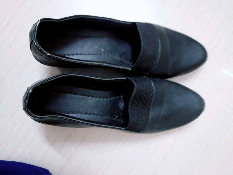 Formal Black Woman Shoe