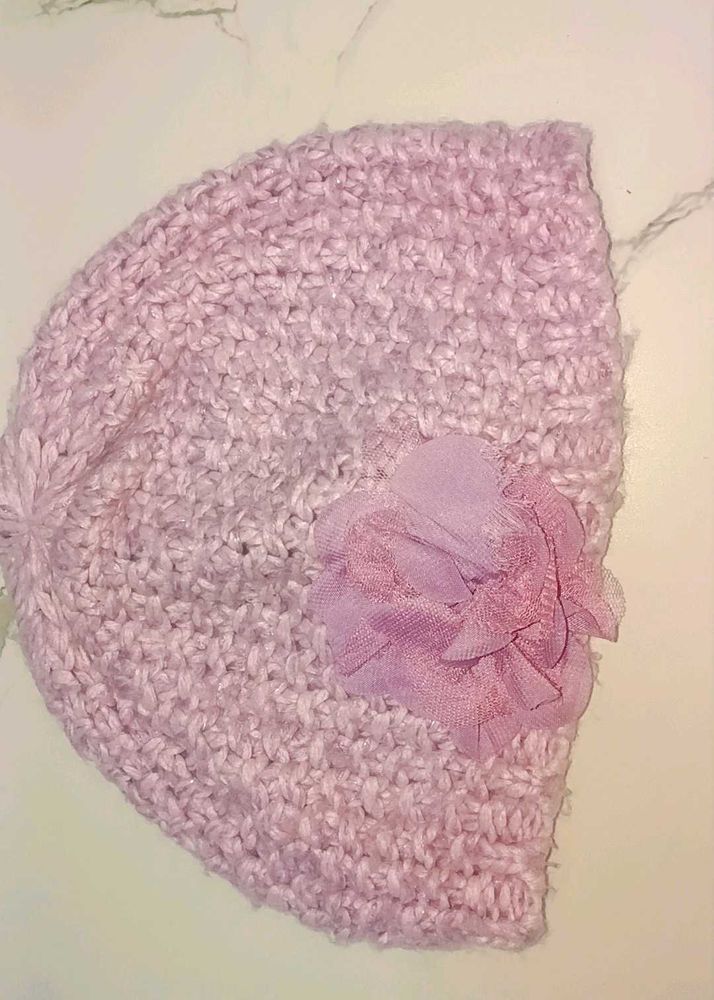 Cute Knitted Baby Hat with Flower