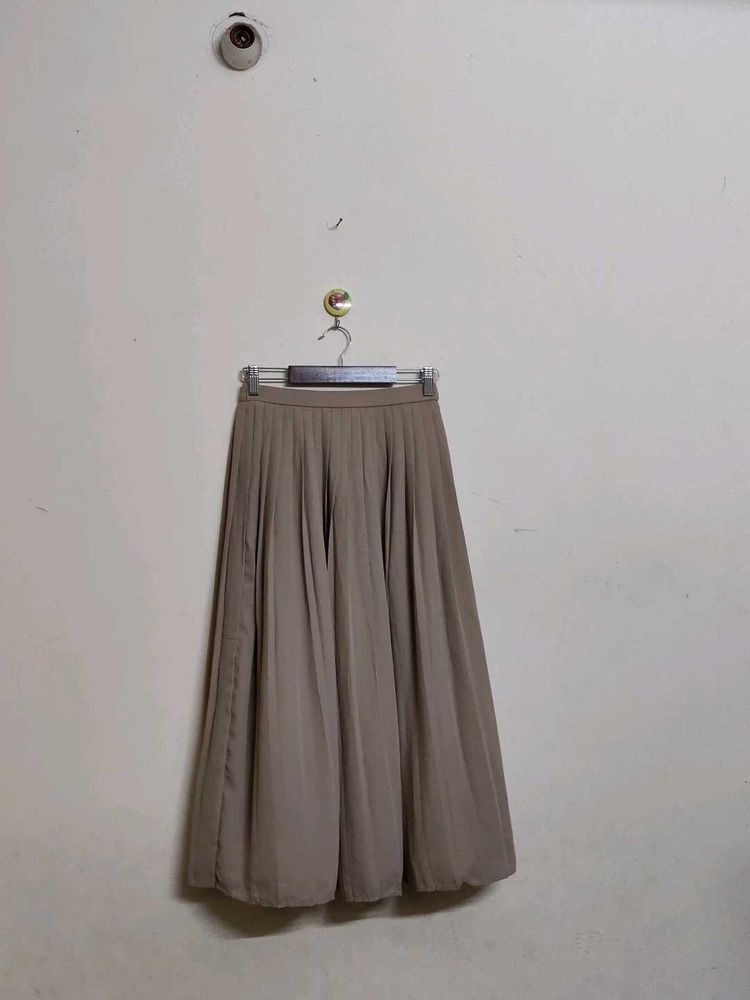 Pleated Midi Skirt
