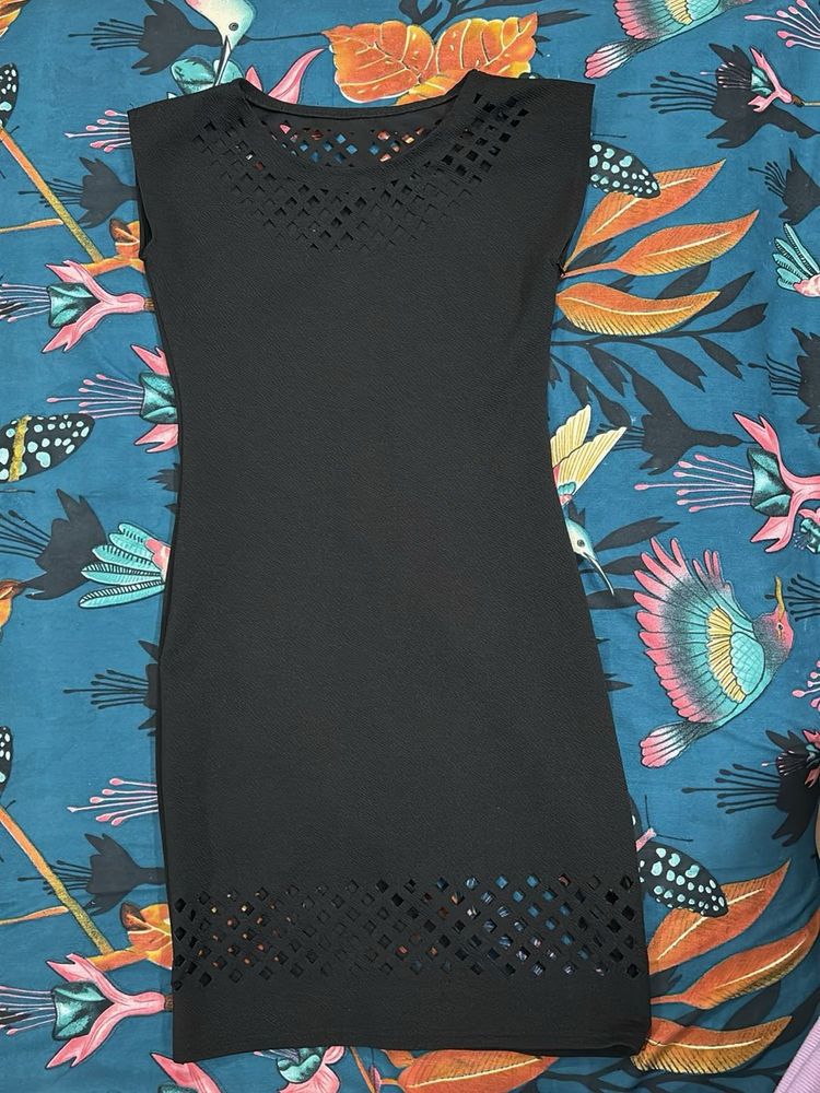 Chic Black Bodycon Dress