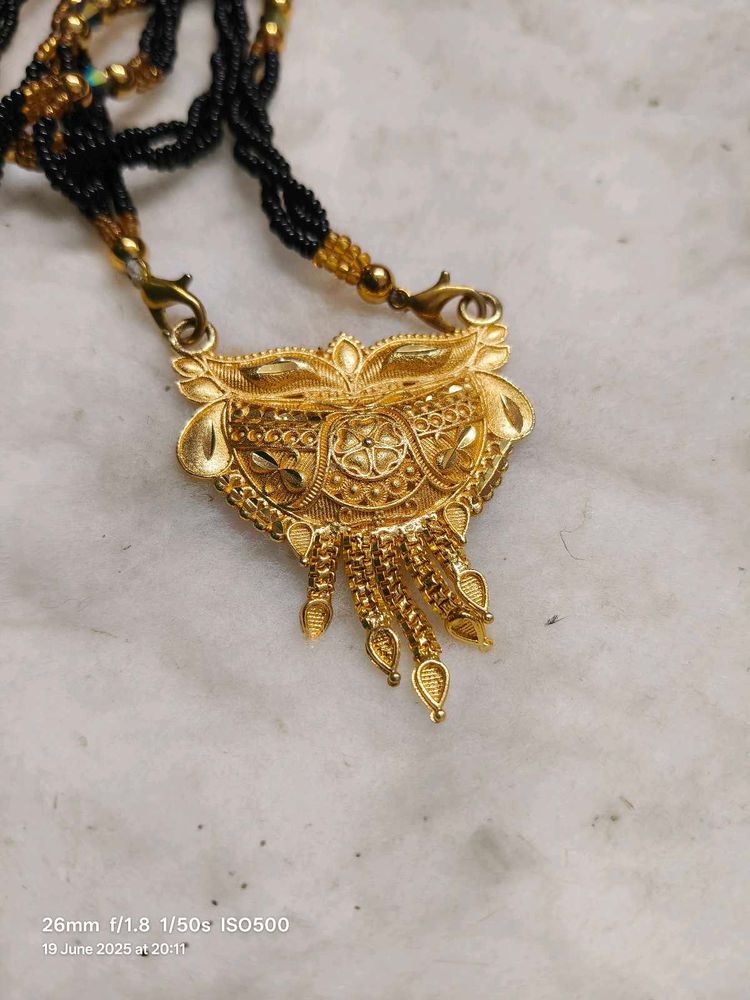 Gold Mangalsutra