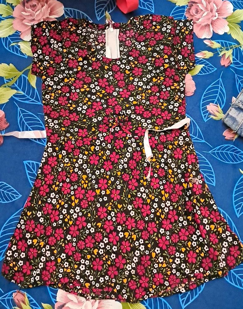 4 Clothes For Baby Girl