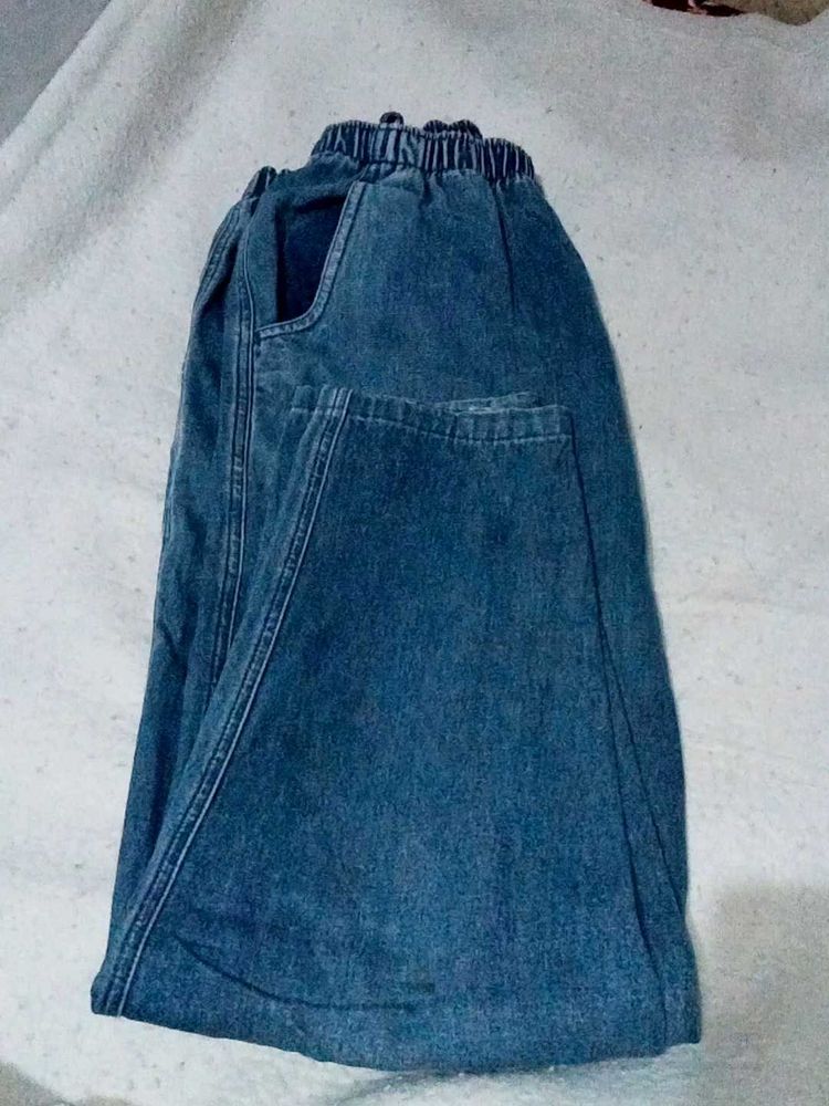 Stylish Jeans 👖