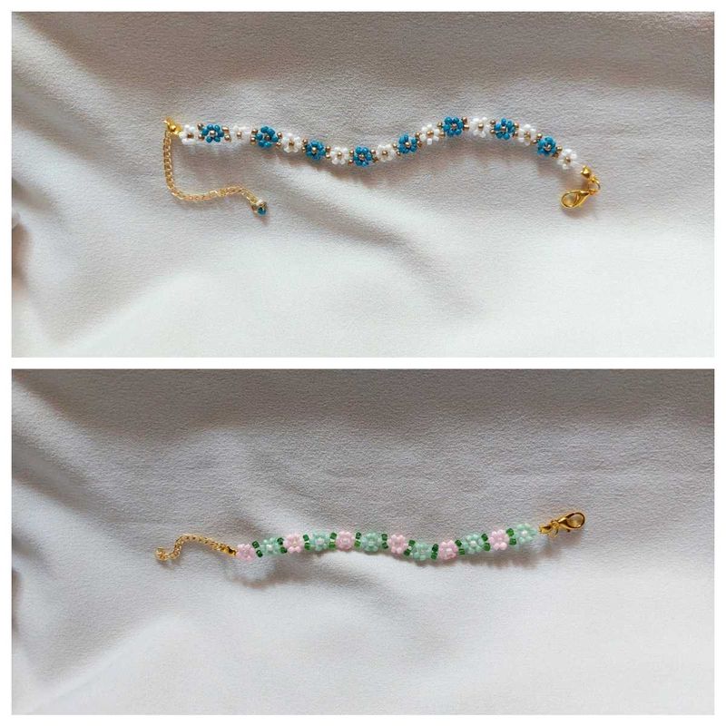 ₹189/- Set Of 2 Daisy🌸 Beaded Bracelet
