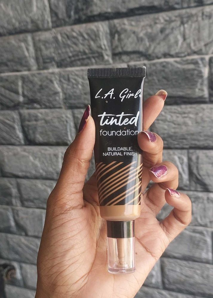 L.A. GIRL Almond Shade Tinted Foundation.
