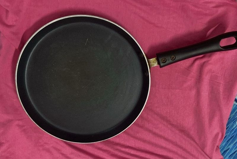 Non-Stick Tawa/Crepe Pan