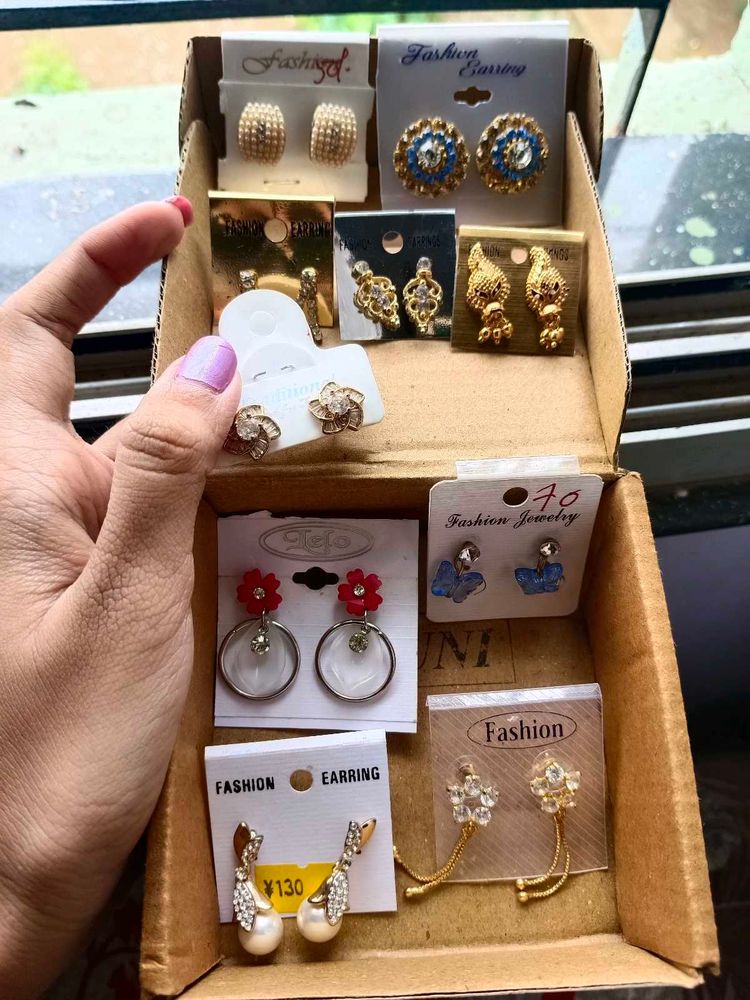 Earring Lot (10)