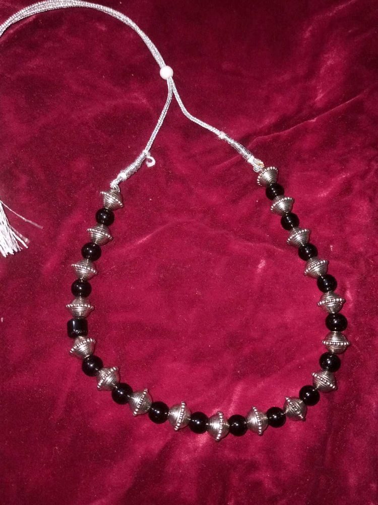 Black Bead &amp; Silver Accent Chokar Necklace