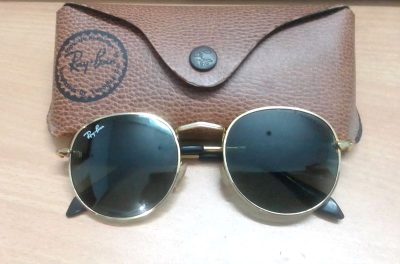 Ray-Ban Unisex UV Protected Sunglasses