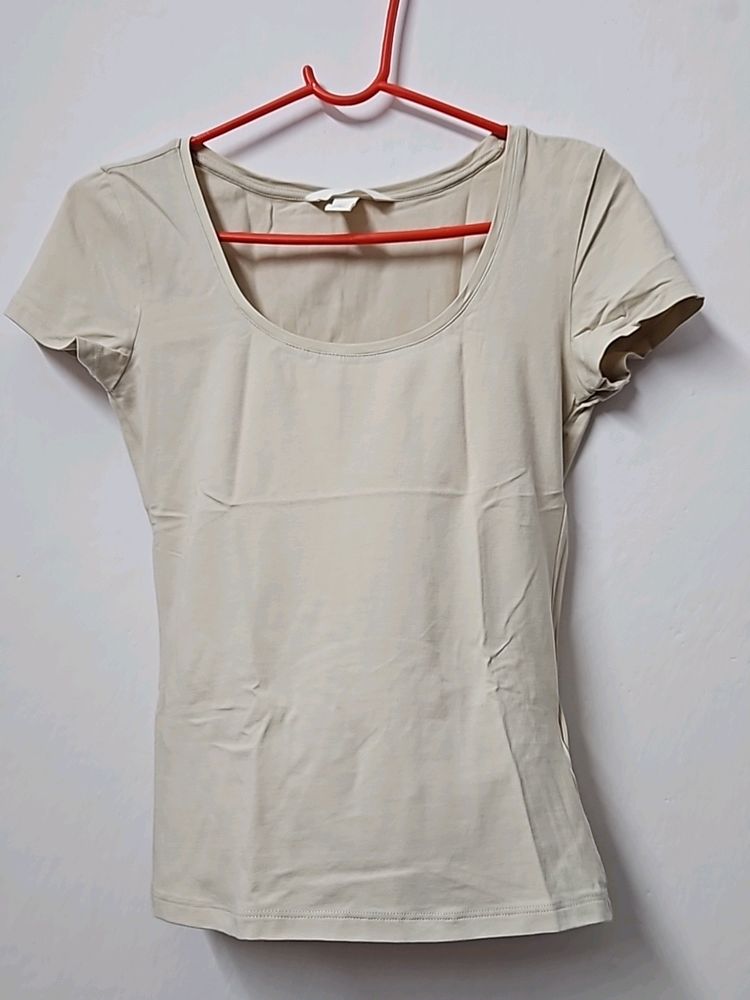 H&amp;M Nude TOP
