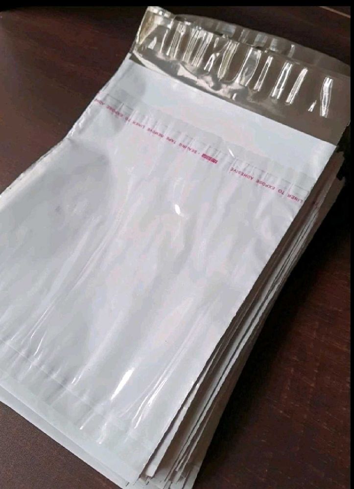 SHIPPING BAGS