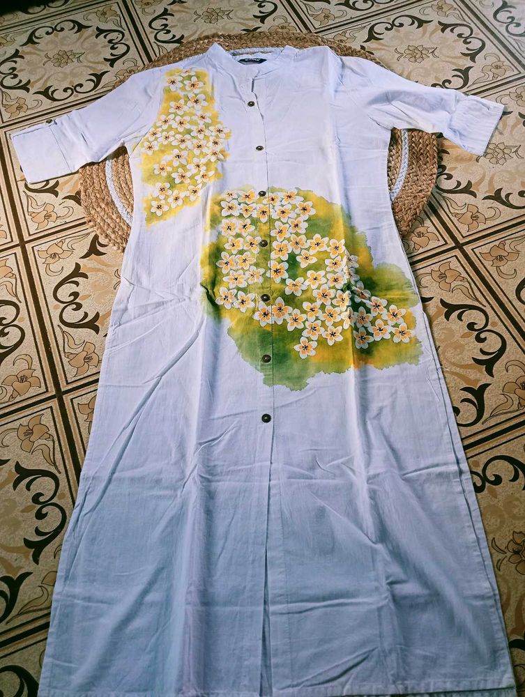 Stylish Women Straight Kurti
