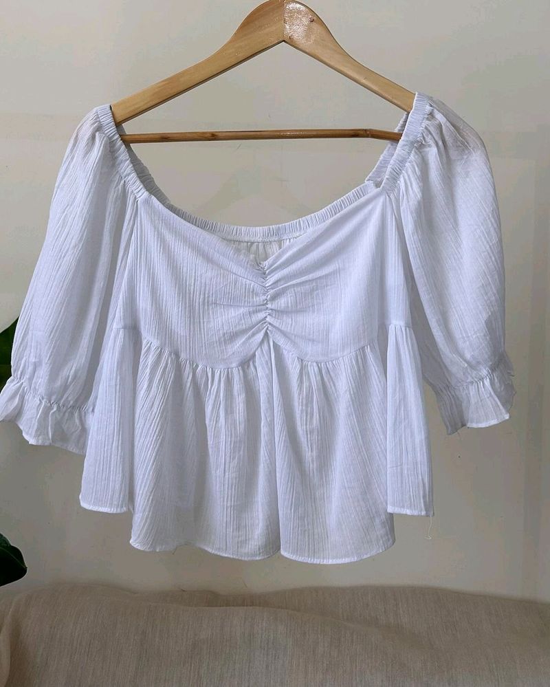 Sweetheart Neckline White Top With Puff Sleeves