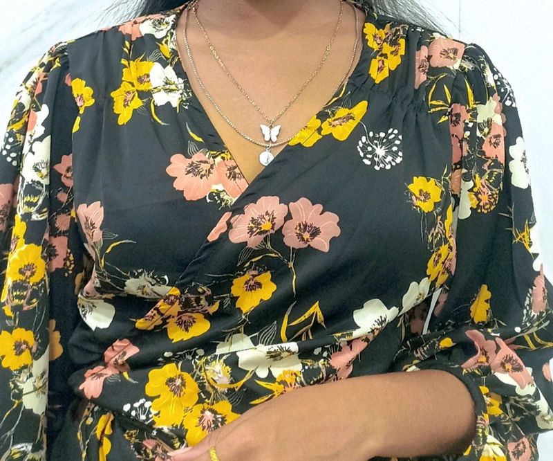 Dress . Price Tag 🔖is Not There