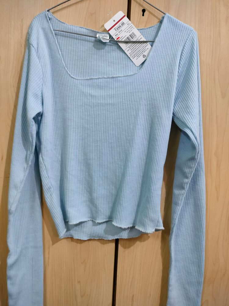 Sky Blue Full Sleeves Girls Crop With Square Neck