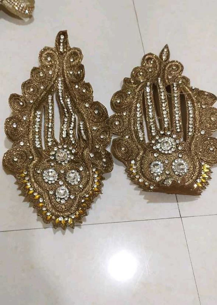 laces and many Embroidered Appliques