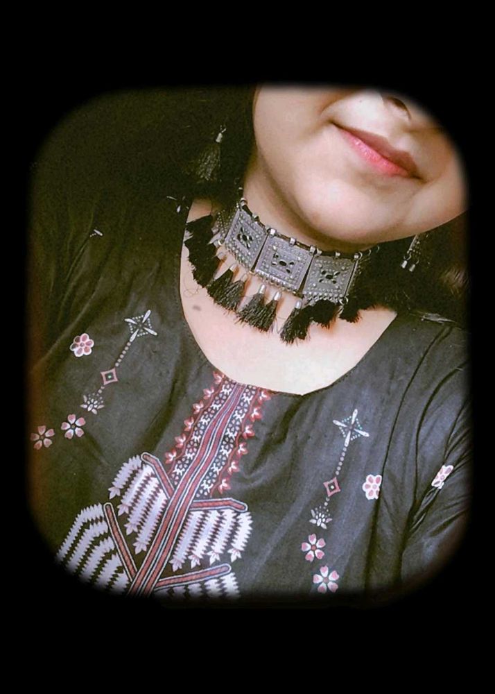 Tasseled Silver Choker Necklace