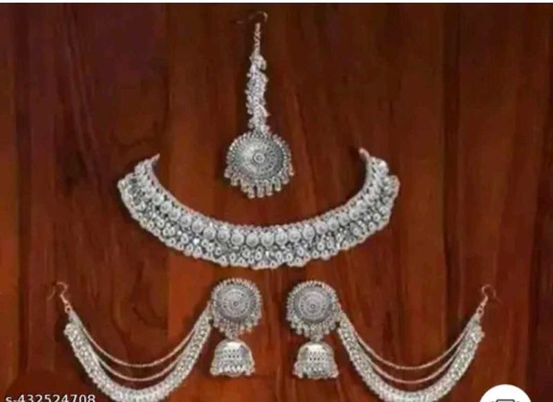 Stunning Oxidized Silver Plated Jewellery Set