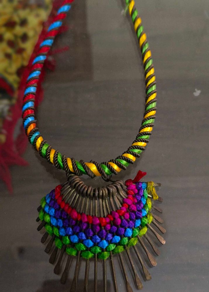 Multi Colour Chick Necklace 💛❤️🧡