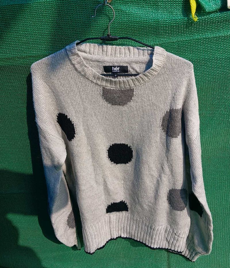 Her Grey Polka Dot Sweater( Free size upto M)