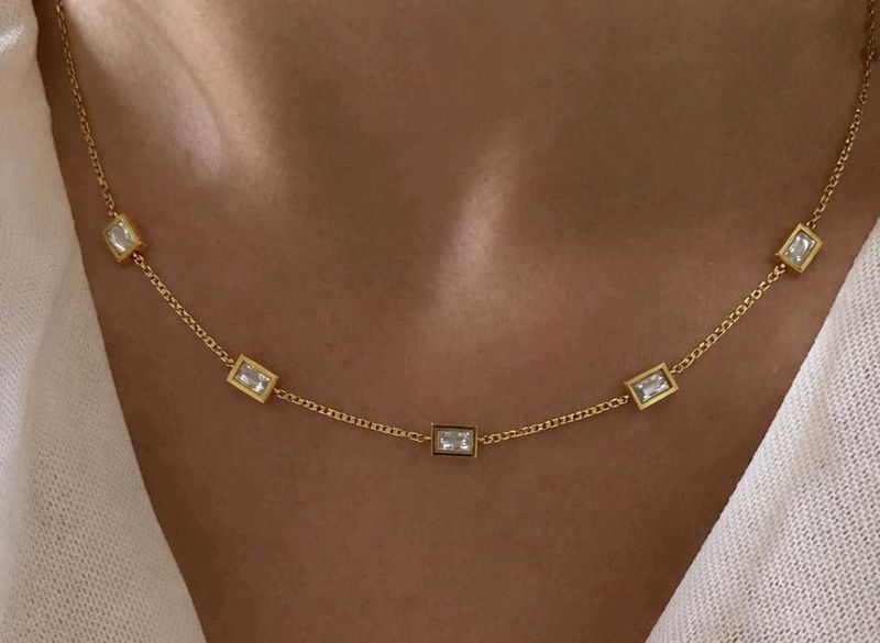 Clara necklace Anti tarnish