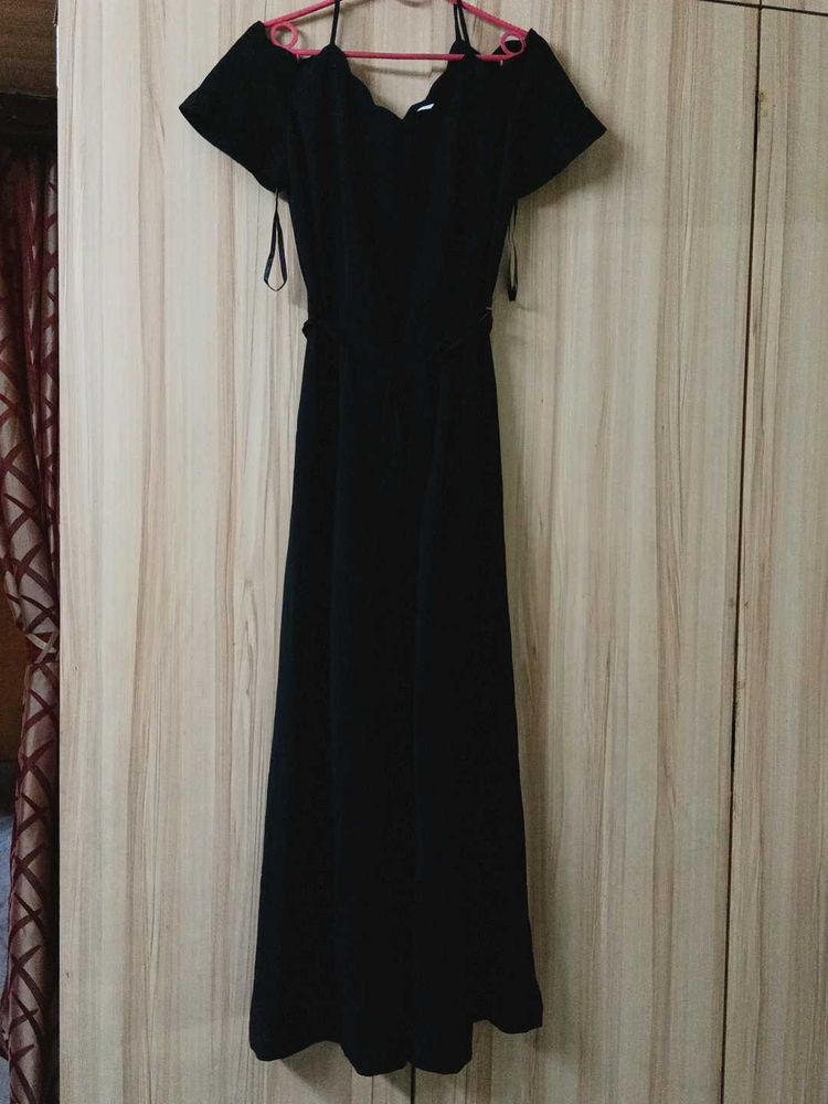 Elegant Black Maxi Dress