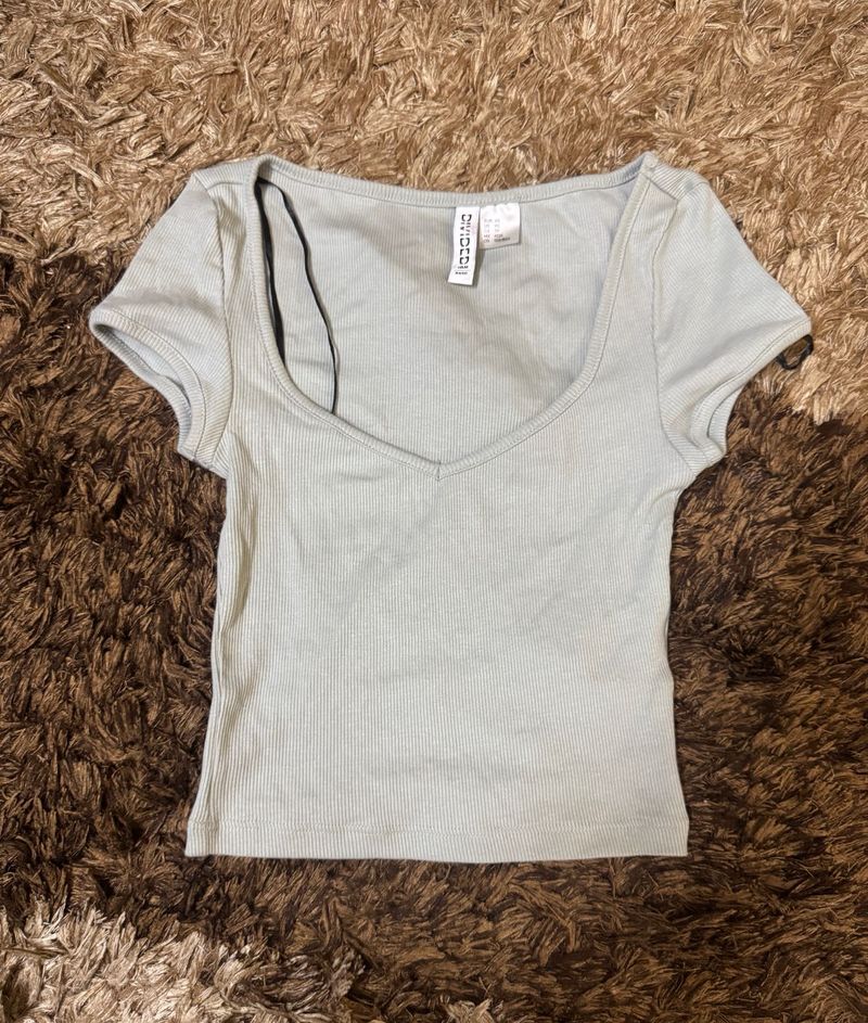 H&amp;M Crop Top