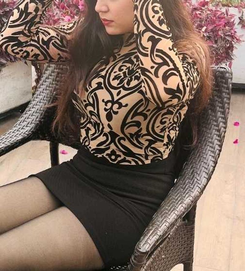 Black Printed Full Sleeves Top