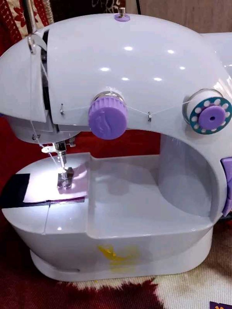 Mini Sewing Machine New