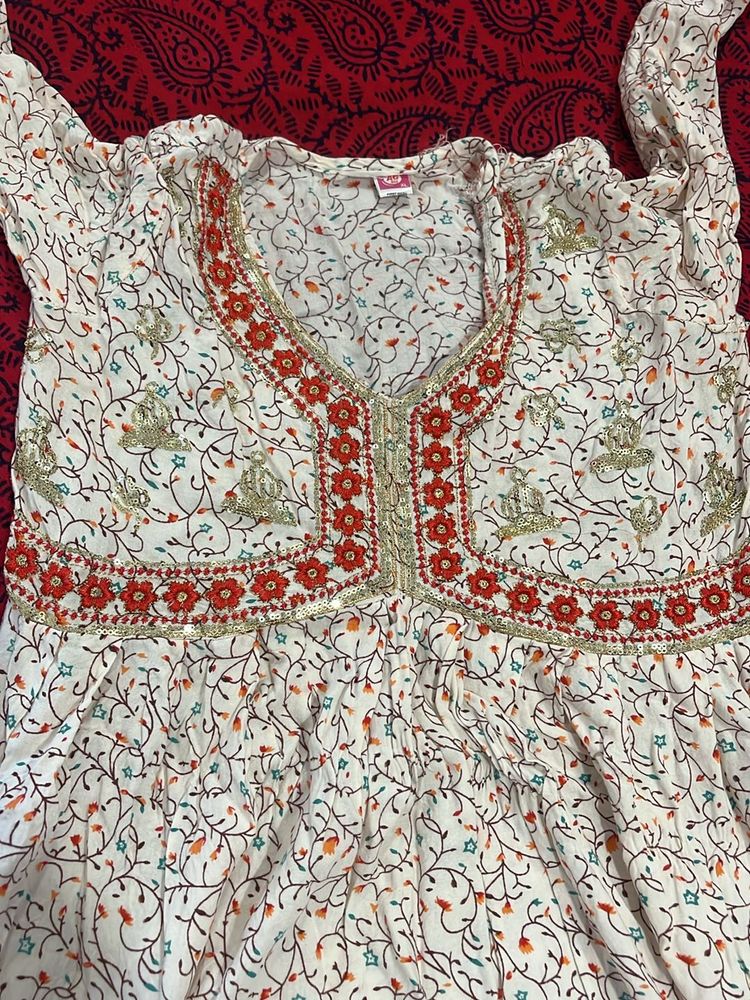 Alia Cut Women’s Kurta