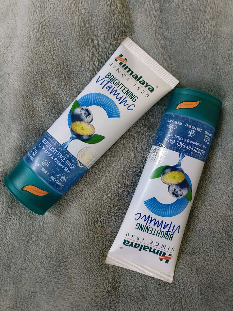 Himalaya Brightening Vitamin C Face Wash