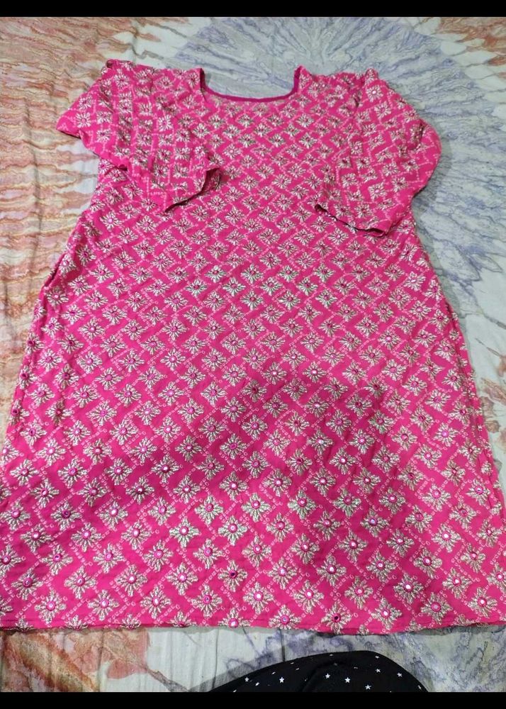 Pink Floral Embroidered Kurti