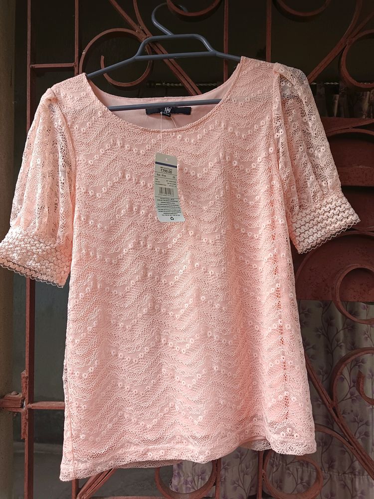 New Beautiful Branded Top With Price Tag ❤️❤️