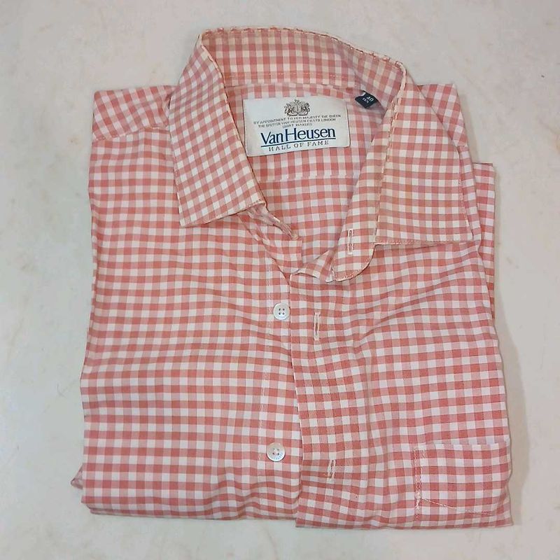 VanHeusen Shirt