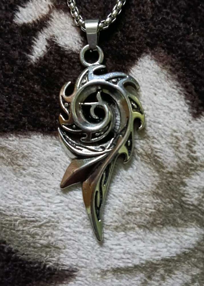 steel tempest necklace