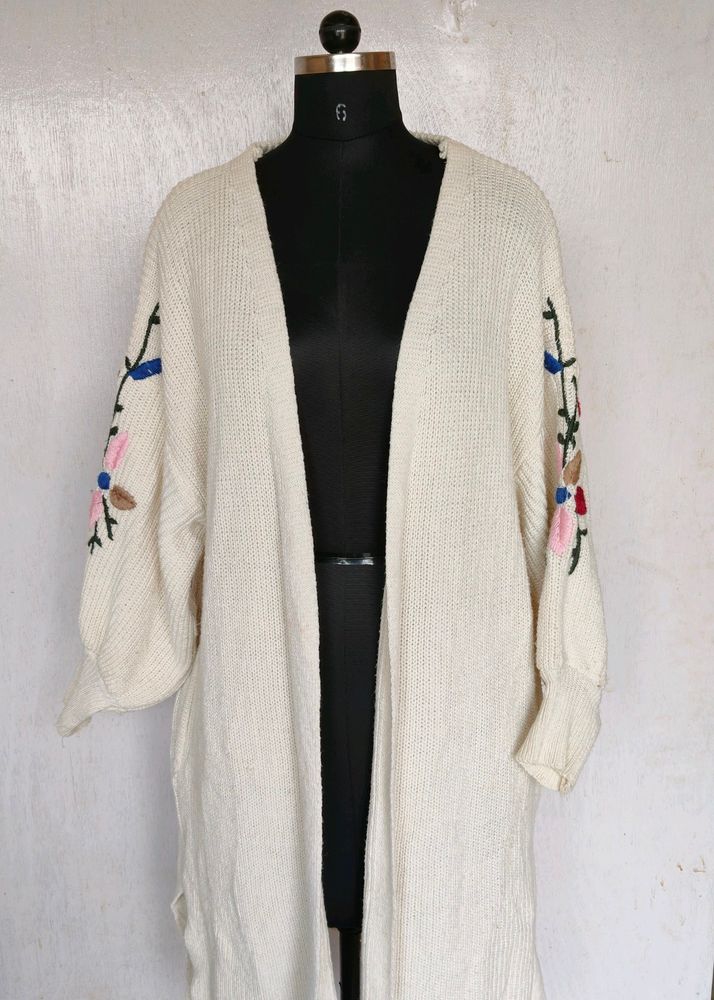 Bloom On Sleeves Embroidery Knit Cardigan