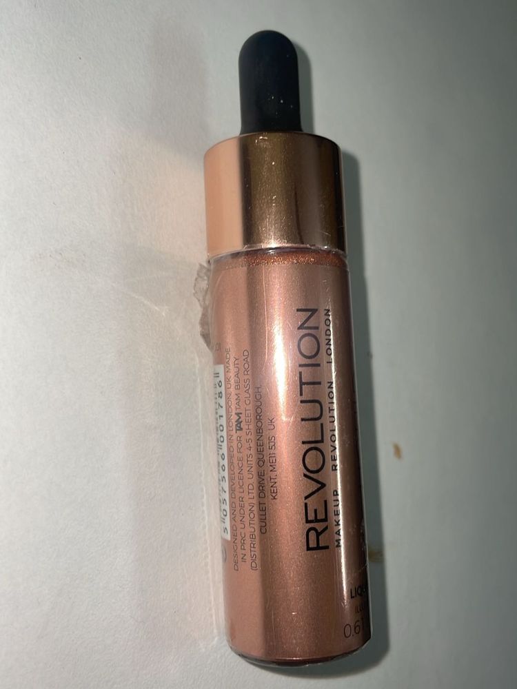 Makeup Revolution Liquid Highlighter -Rose Gold