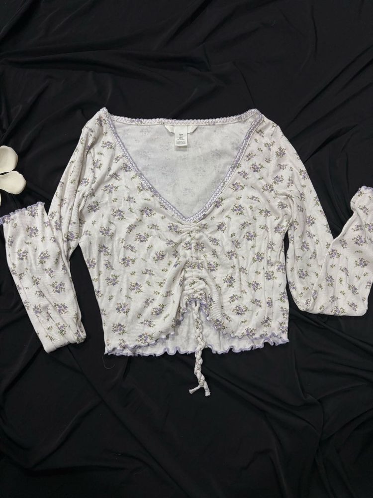 H&amp;M Floral Long Sleeve Top